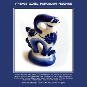 VINTAGE COLLECTIBLE /BLUE & WHITE/ PORCELAIN FIGURINE / circa 1990s